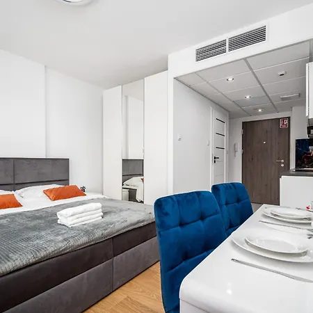Pileckiego Apartment Warsaw