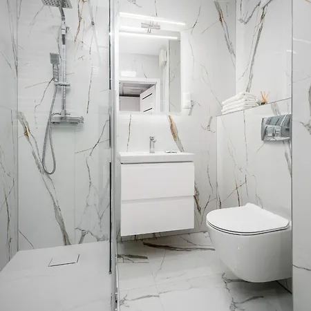 Apartament Pileckiego Warszawa